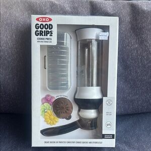 OXO Good Grips Cookie Press with Storage Case - brand new